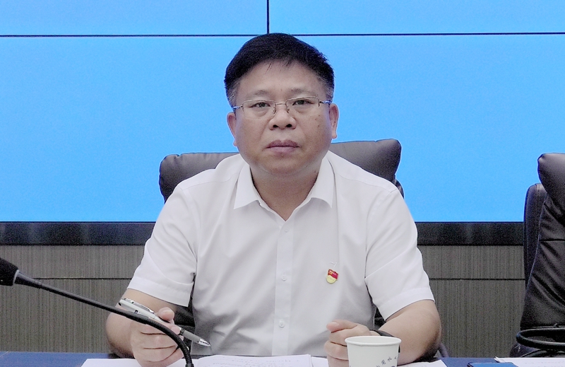 邓碧波主持召开我县2021年第五次防汛会商会