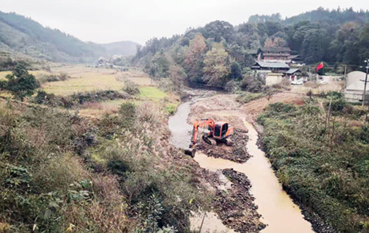 芷江法院:桃花坪村再修"连心"桥