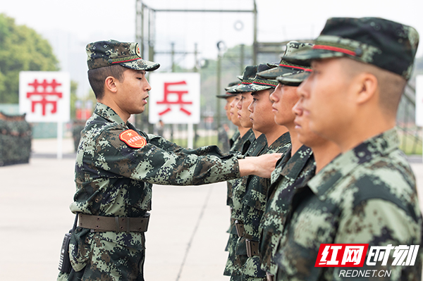 武警湖南总队举行2021年春季新兵教育训练开训动员