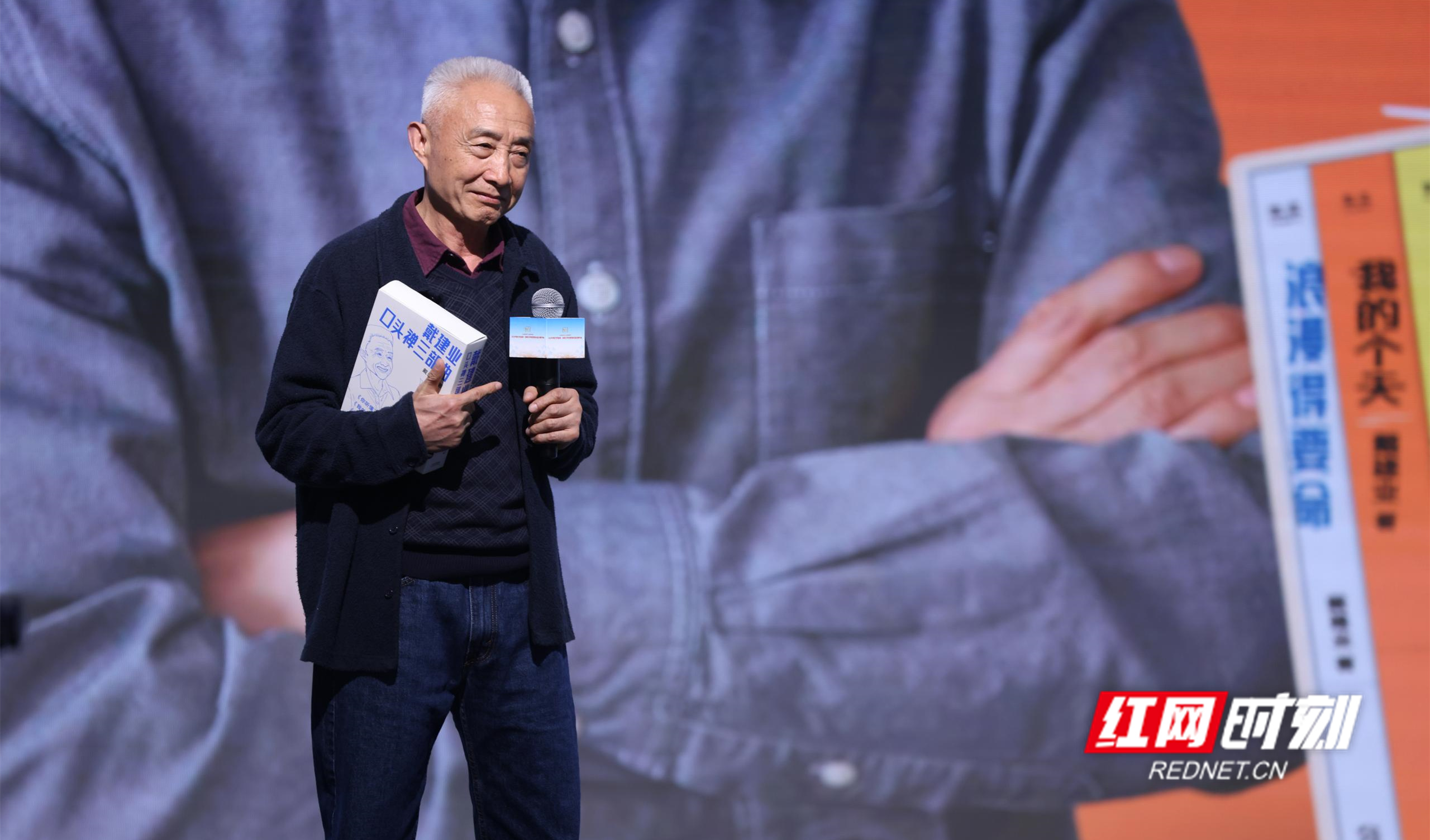 3B2A4576 (1)_副本.jpg 3B2A4576 (1)_副本.jpg