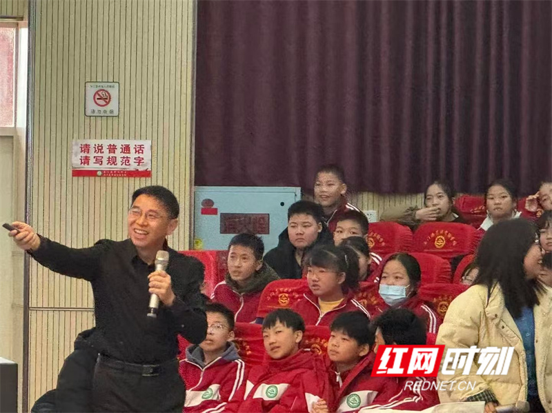 微信图片_20251210175933_副本.jpg 微信图片_20251210175933_副本.jpg