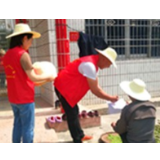二都街道：小草帽 大宣传