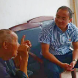 县领导七一建党节前赴皂市镇走访慰问困难党员