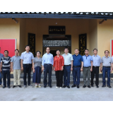 余怀民来我县走访联系人大代表