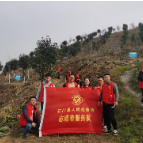 县人民检察院：  开展“培管党建先锋林”党员志愿服务活动
