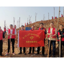 县人社局：党员志愿者认养一片林 呵护一抹绿
