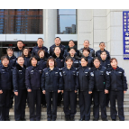 变管理为服务 视群众如亲人  ——石门县公安局交警大队车管所蝉联“全国一等县级车管所”