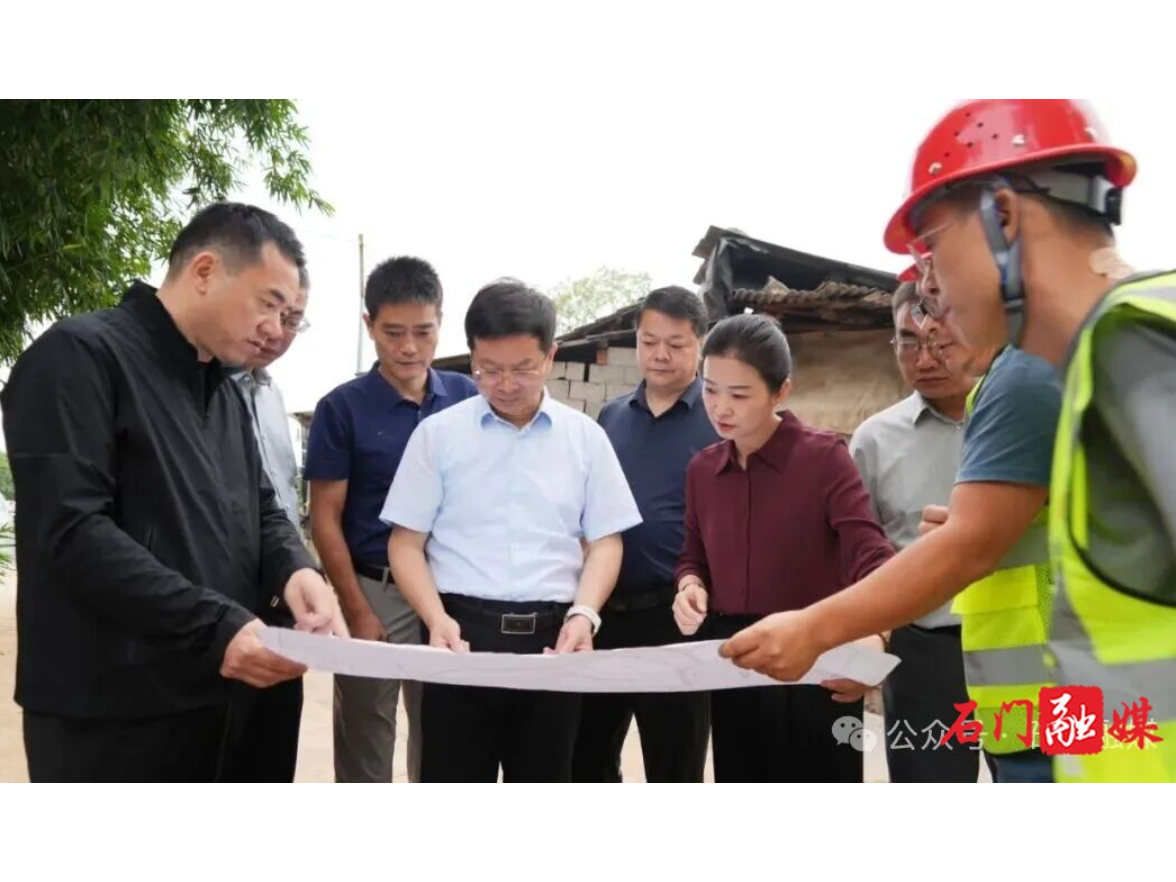 吴兴国调研督导“三类项目”建设工作