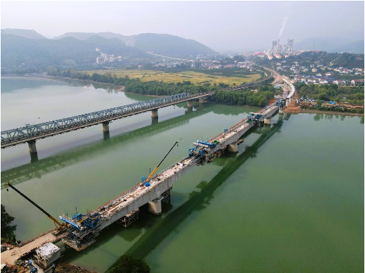 澧水“巨龙”首跨合龙！陕煤石门三期澧水特大桥建设取得决定性进展
