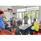 罗坪乡：交警下乡送服务，守护道路安全