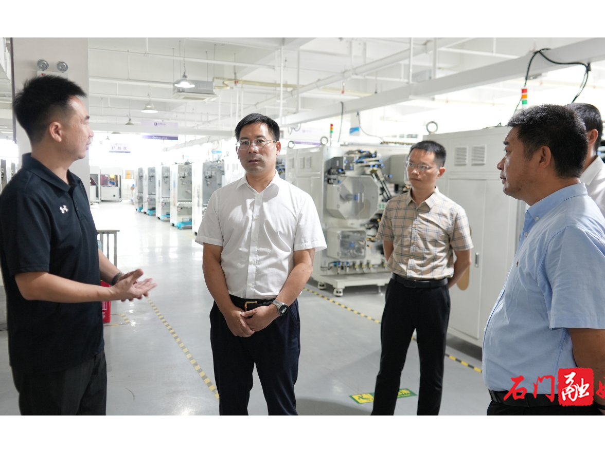 李长春督导园区企业高质量发展