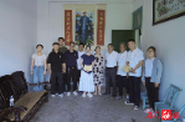 磨市镇：走访慰问送关怀 护航学子逐梦路