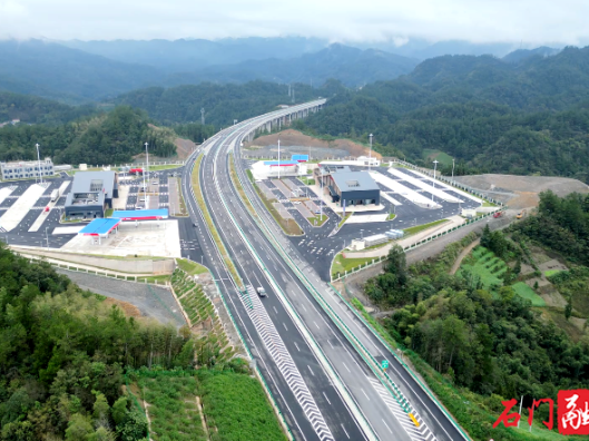 炉慈高速今日全线通车 打通石门北上出省通道