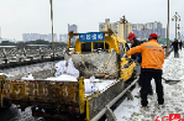 石门：低温雨雪来袭 多部门联动筑牢安全防线