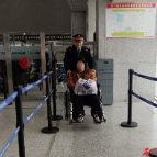 石门:千里归途,“铁”肩担起最暖的护航