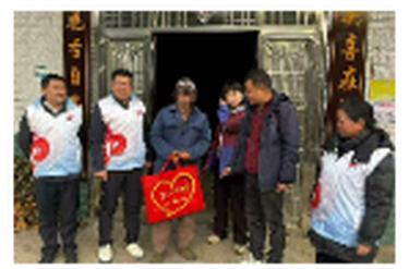 县民政局：春节慰问送关怀 福彩公益暖人心