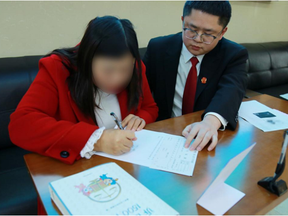 石门法院：出境工作受阻拦 主动履行促案结