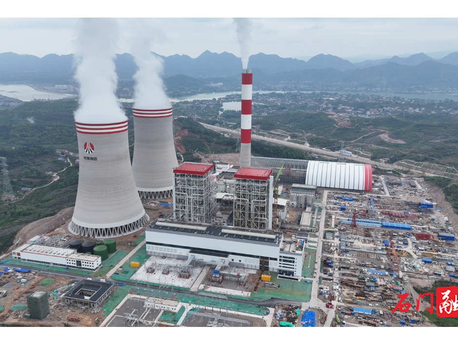 陕煤石电三期项目1号机组顺利通过168小时满负荷试运正式投产发电
