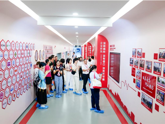 永兴街道永固社区：聚焦“一老一小” 打造全龄友好社区新生态