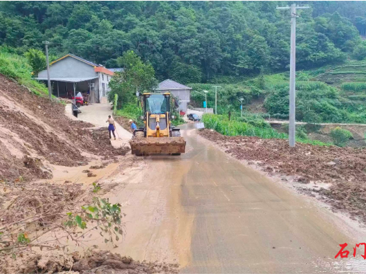 灾后重建进行时 | 壶瓶山镇杨家坪村：整治人居靓家园 干干净净抓重建