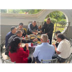 夹山镇马塔桥村:情暖中秋敬桑榆 党群陪伴话团圆
