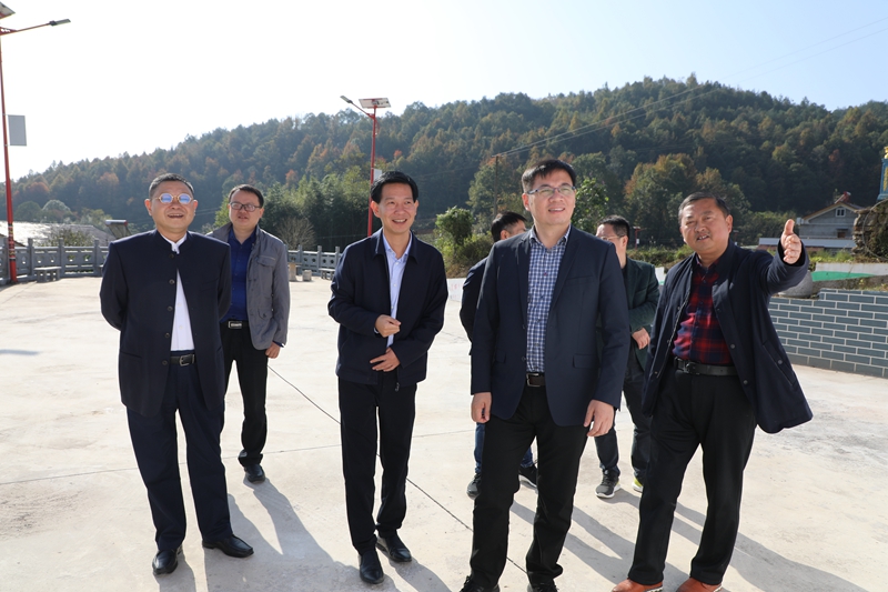 微信图片_20201110155818_副本.jpg 微信图片_20201110155818_副本.jpg