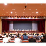 我县召开重点工作推进会