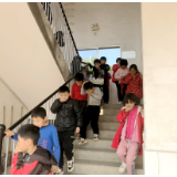 夹山镇完全小学：防范意外之火，造就平安校园