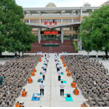 县人民医院到石门一中开展急救知识技能培训
