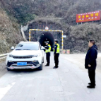 太平镇：多部门联合 筑牢春运安全线