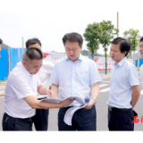 丁克刚踏勘规委会拟汇报项目选址