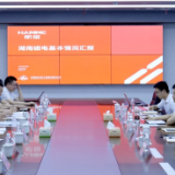 丁克刚走访企业：问计问需送关爱 纾困解难促发展