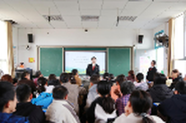 石门县人民法院联合县妇联开展未成年人普法宣讲活动