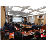 我县组织收听收看黄诗燕同志先进事迹视频报告会