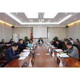 邓碧波主持召开县政府2020年第11次常务会议