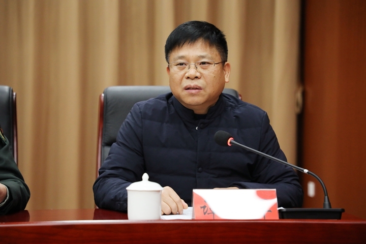 全县12月份脱贫攻坚工作推进会召开