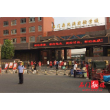 交警大队：开学首日 全警上路护航