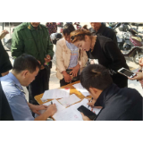 皂市镇：扎实开展农用三轮车摩托车免费上牌工作