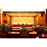 我县举行护航营商环境监测点集中授牌仪式