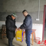 三圣乡：深入开展春节前走访慰问活动