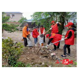 宝峰街道竹园塔社区：文明创城 集中清理陈年垃圾