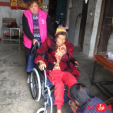 【我为群众办实事】新关镇：上门新轮椅，实事暖人心 ——新关镇开展关爱残疾送轮椅志愿服务活动