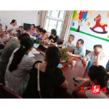 易家渡镇中心幼儿园：约谈校车司机  平安校车伴成长
