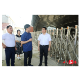 邓碧波在皂市镇督导调研“消薄攻坚”时强调：扎实开展“消薄攻坚、引领提升”八大行动，发展壮大村级集体经济