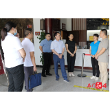 市人大常委会检查组来石开展执法检查