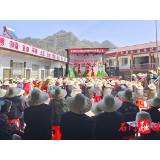 三圣乡：开展送戏下乡活动