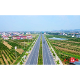 石门：道路提档升级 畅通群众出行路