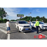 夹山镇：开展道路交通安全行动 筑牢交通安全防线