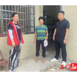 夹山镇东泉村：开展中秋节慰问活动