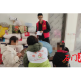 太平镇：“逆风飞翔”激励金暖心送达 陪伴助孤童成长